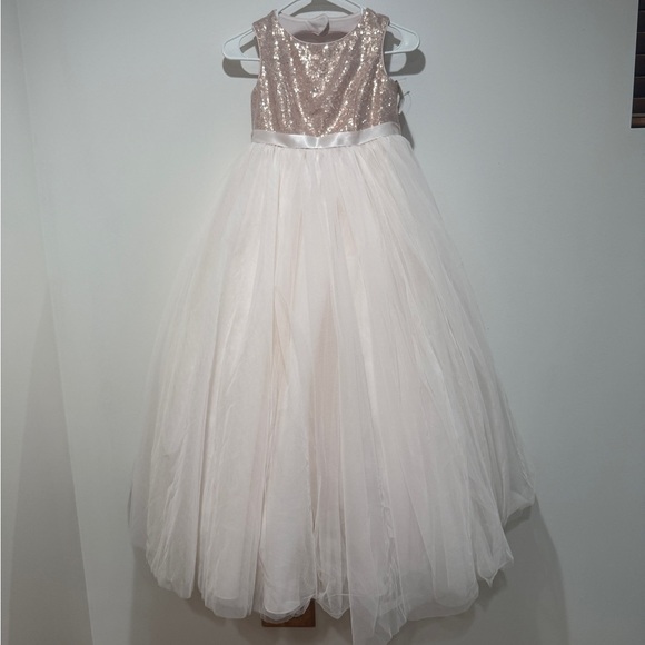 New David’s Bridal Flower Girl Tulle Dress Tie Waist Sz 10 Open Back Rose Gold - Picture 1 of 12